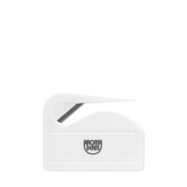 Foil cutter